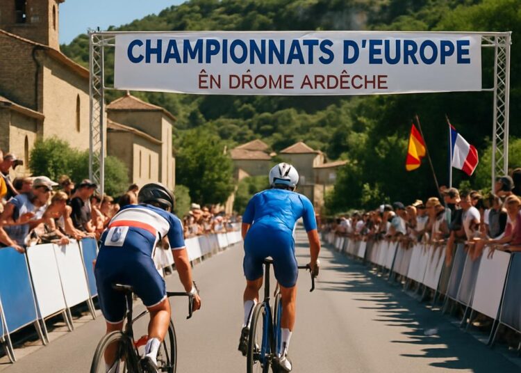 Cyclisme - Championnats d'Europe en Drôme-Ardèche : Maxime Decomble, médaille d'argent et progrès remarquables.