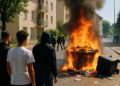 L’Isle-d’Abeau : des jeunes en conflit et des poubelles en feu, une violence urbaine troublante.