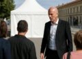 Genève : La visite de Zidane au festival tourne au désastre, pas de fans.