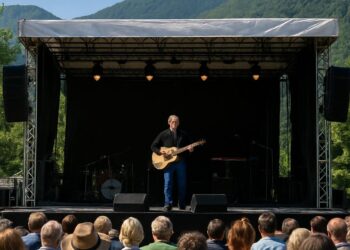 Nicolas Peyrac se produit à Saint-Jean-d'Arvey avec une exigence parisienne.