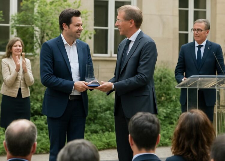 Actualités : Un Grenoblois soutenu par la Fondation Bettencourt Schueller reçoit le prix Novem.