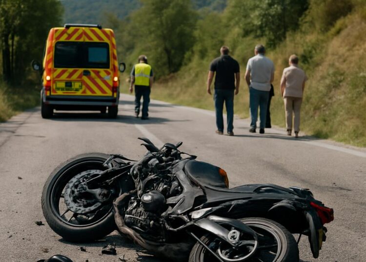 Ardèche : Une sexagénaire gravement blessée suite à un accident de moto.